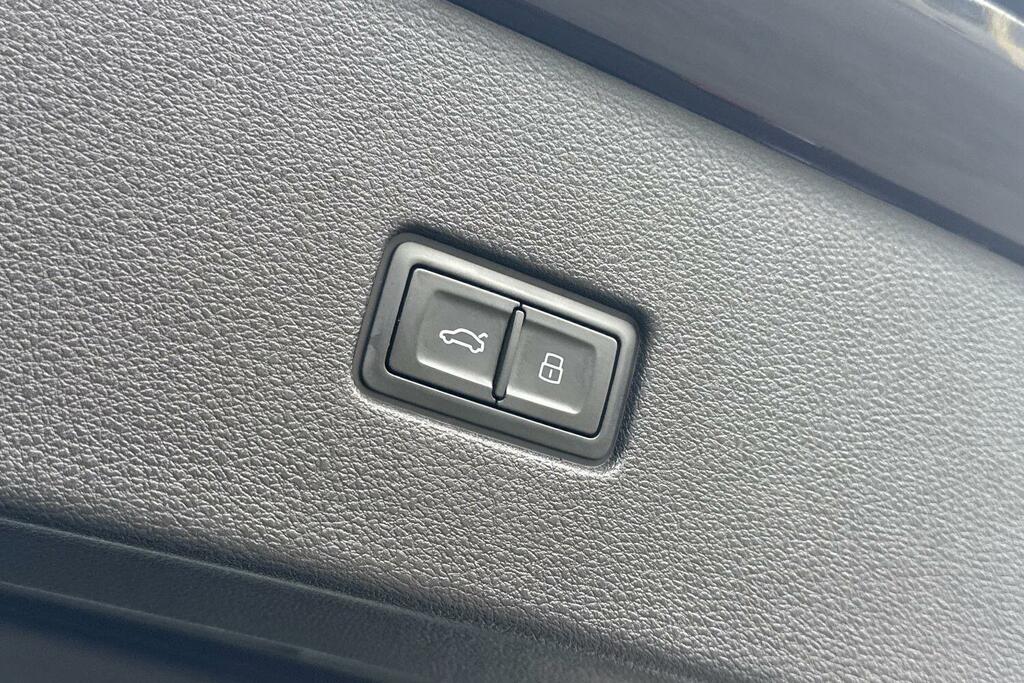 Audi Q8 50 Tdi Quattro Black Edition Tiptronic Black #37