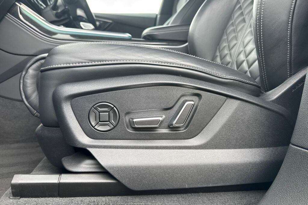 Audi SQ8 Black Edition Tfsi 507 Ps Tiptronic Red #40
