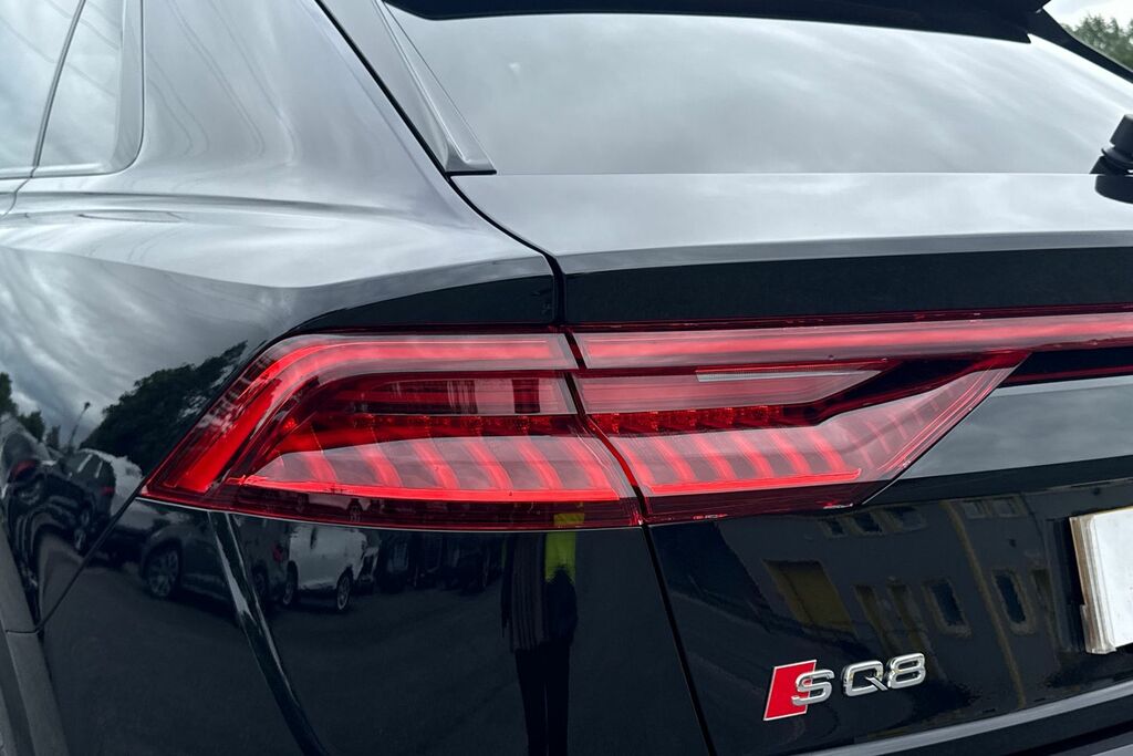Audi SQ8 Black Edition Tfsi 507 Ps Tiptronic Red #7