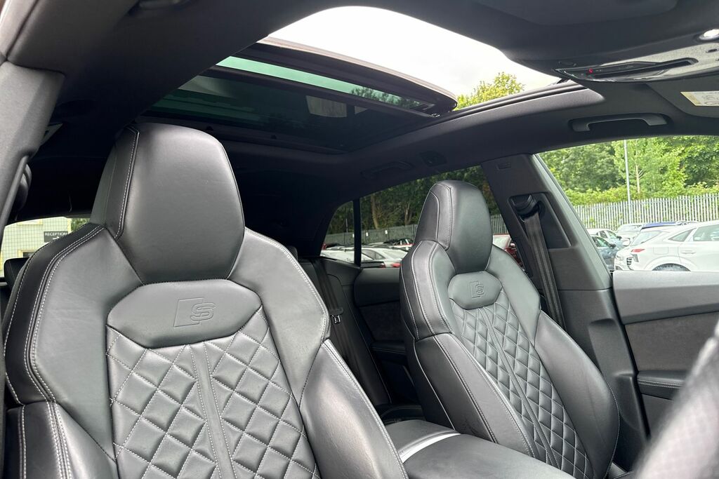 Audi SQ8 Black Edition Tfsi 507 Ps Tiptronic Red #23