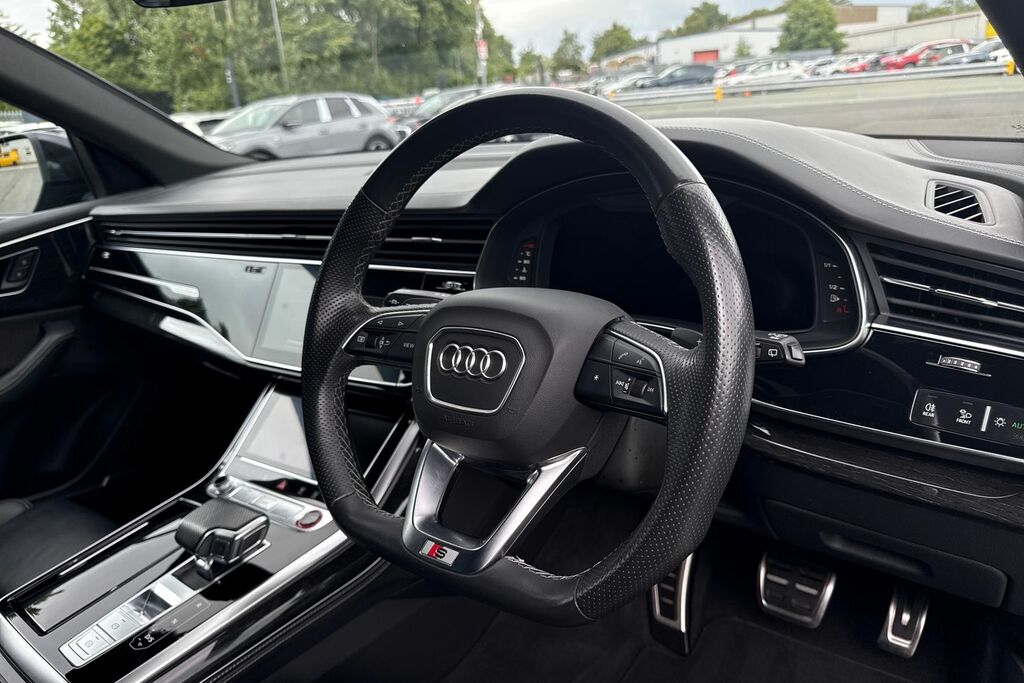 Audi SQ8 Black Edition Tfsi 507 Ps Tiptronic Red #45