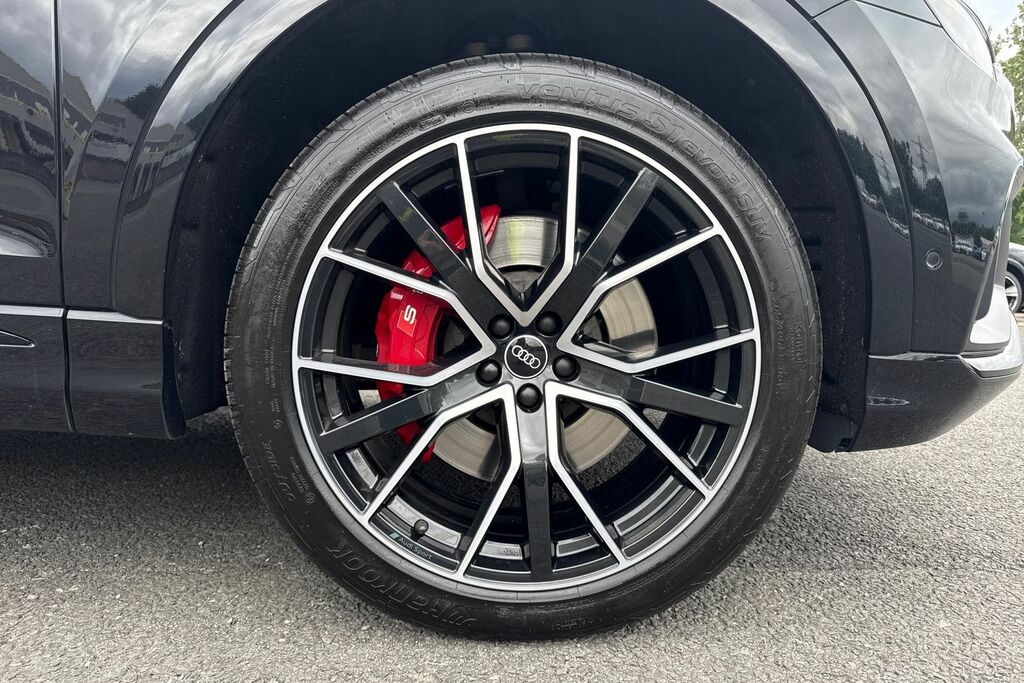 Audi SQ8 Black Edition Tfsi 507 Ps Tiptronic Red #9