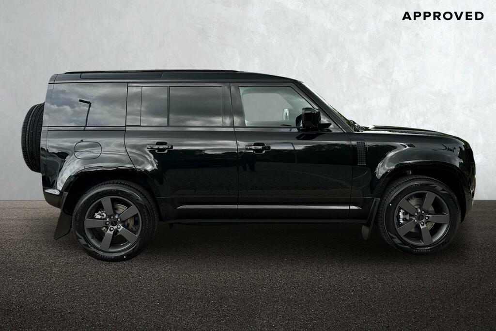 Land Rover Defender 110 3.0 D250 Hard Top X-dynamic Hse Black #5
