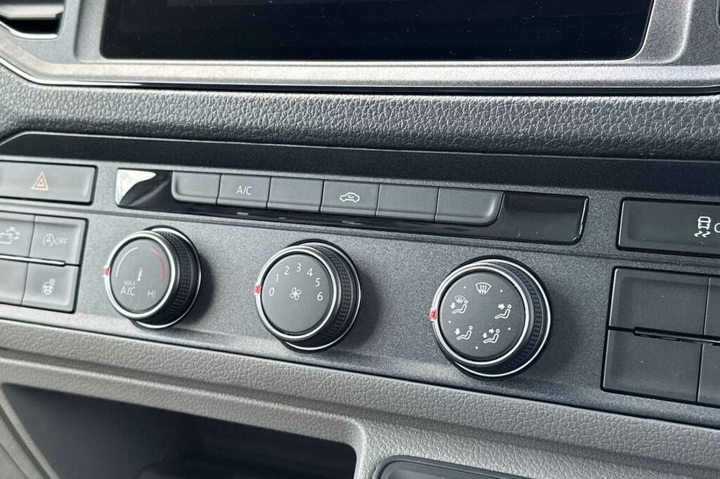 Volkswagen Grand California 2.0 Tdi 600 Tip 3.5T 4 Berth Layout-great Grey #55