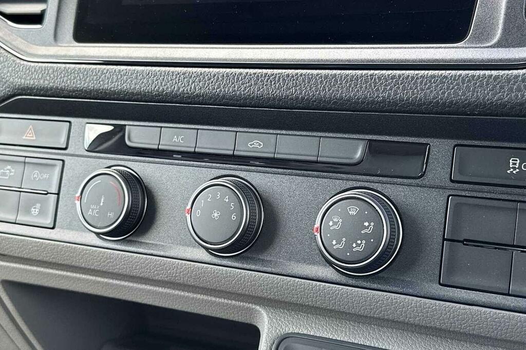 Volkswagen Grand California 2.0 Tdi 600 Tip 3.5T 4 Berth Layout-great Grey #17