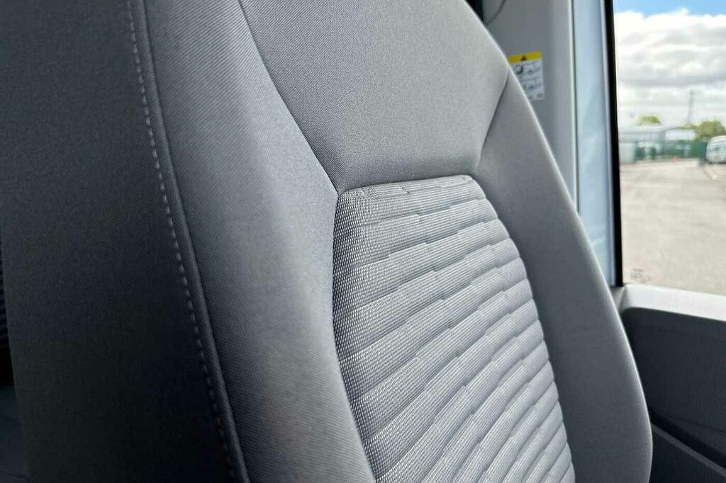 Volkswagen Grand California 2.0 Tdi 600 Tip 3.5T 4 Berth Layout-great Grey #43
