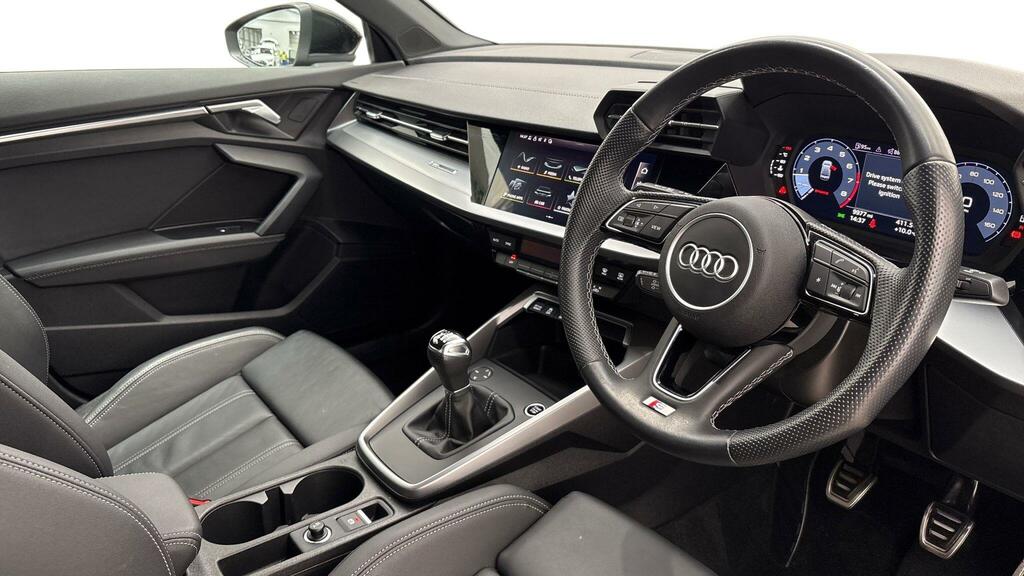 Audi A3 35 Tfsi S Line Black #6