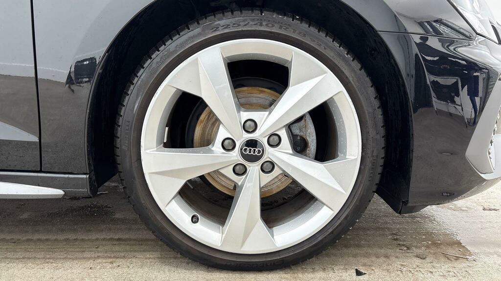 Audi A3 35 Tfsi S Line Black #5