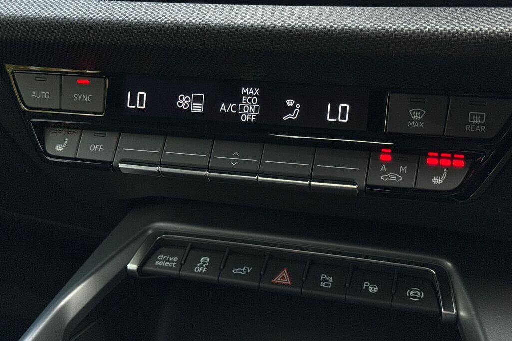 Audi A3 35 Tfsi S Line S Tronic Black #21