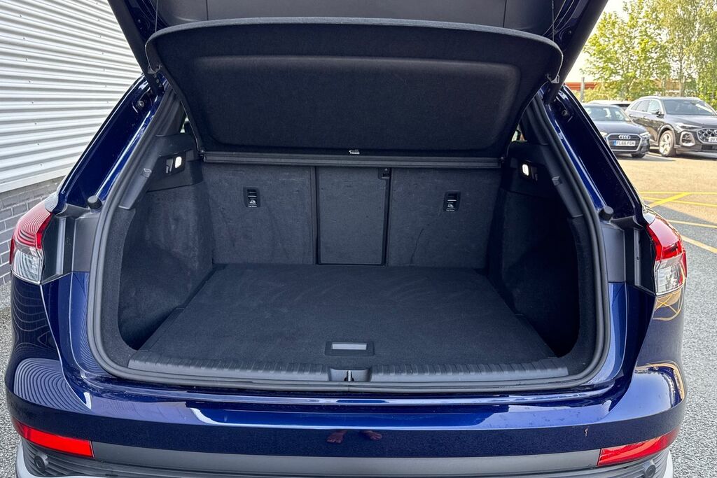 Audi Q4 E Tron Q4 S Line 45 E-tron 210,00 Kw AK74XHD Blue #6