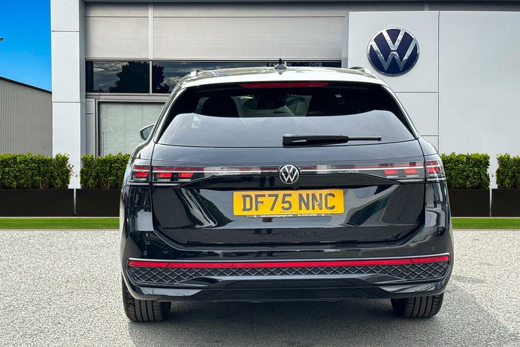 Volkswagen Passat 1.5 Etsi R-line Dsg Folding Tow Bar, Full Siz Black #4