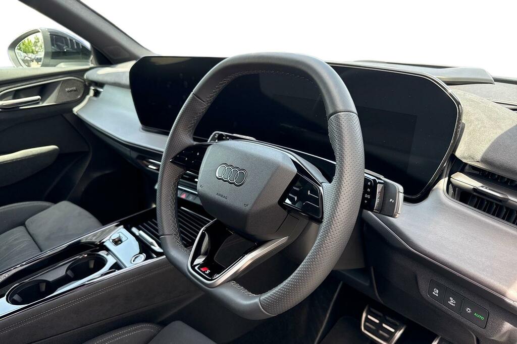 Audi Q3 1.5 Tfsi S Line S Tronic Soundvision Pack Black #7