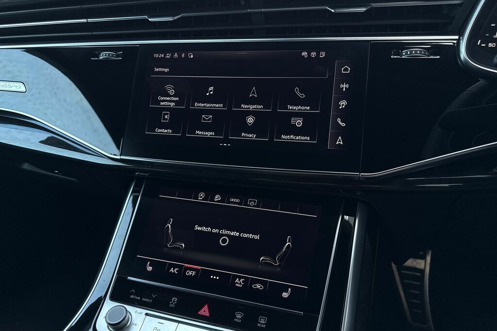 Audi Q8 Sportback Black Edition 55 E-tron Quattro 30000 Kw Black #40