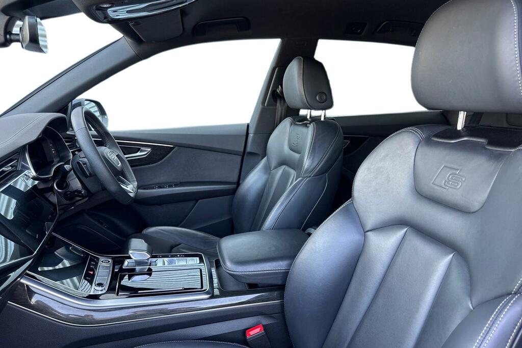 Audi Q8 Sportback Black Edition 55 E-tron Quattro 30000 Kw Black #15