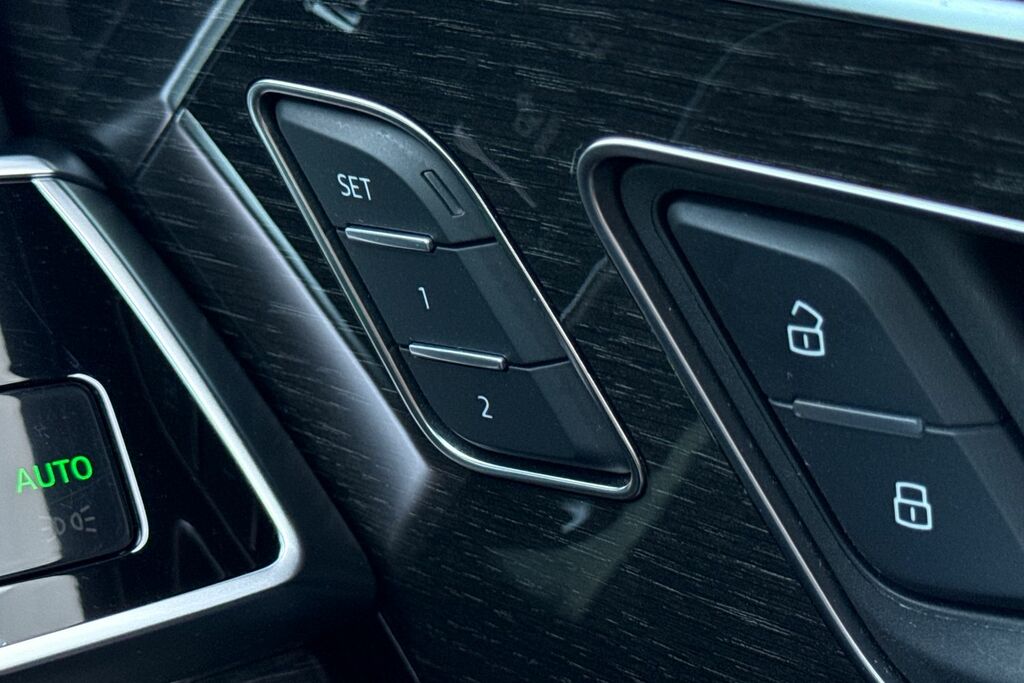 Audi Q8 Sportback Black Edition 55 E-tron Quattro 30000 Kw Black #54