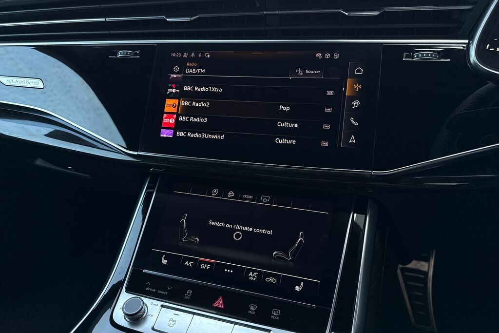 Audi Q8 Sportback Black Edition 55 E-tron Quattro 30000 Kw Black #37