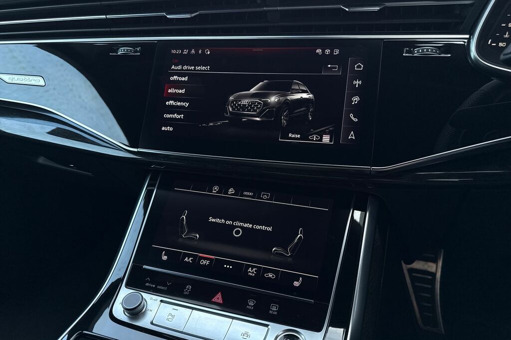 Audi Q8 Sportback Black Edition 55 E-tron Quattro 30000 Kw Black #31