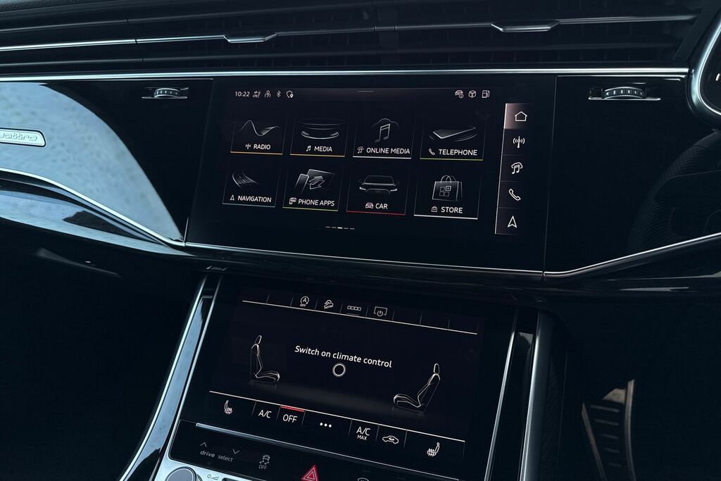 Audi Q8 Sportback Black Edition 55 E-tron Quattro 30000 Kw Black #25