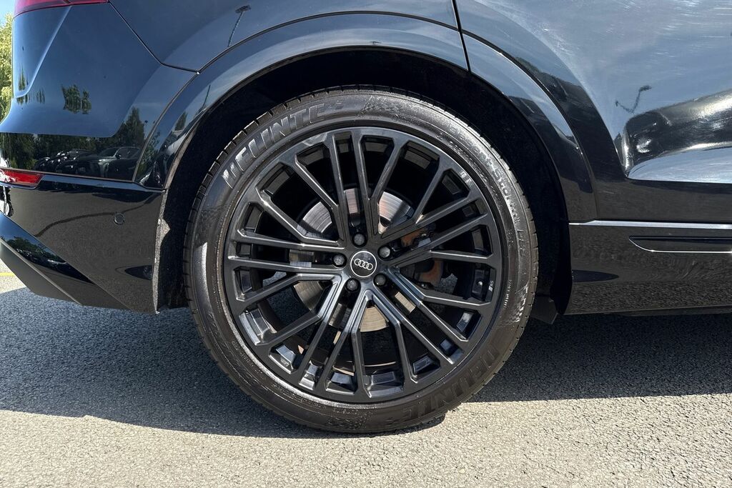 Audi Q8 Sportback Black Edition 55 E-tron Quattro 30000 Kw Black #10