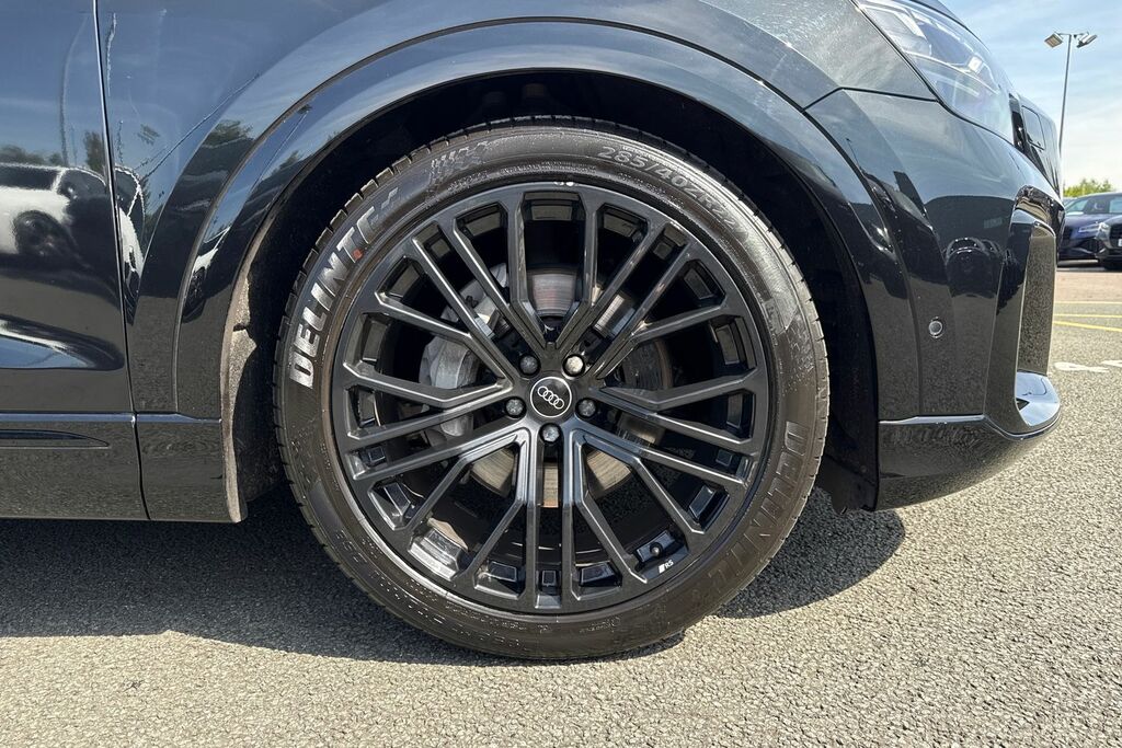 Audi Q8 Sportback Black Edition 55 E-tron Quattro 30000 Kw Black #9