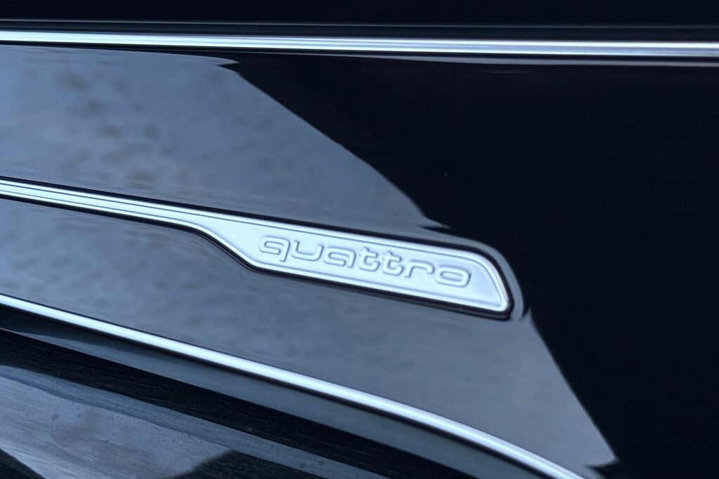 Audi Q8 Sportback Black Edition 55 E-tron Quattro 30000 Kw Black #50