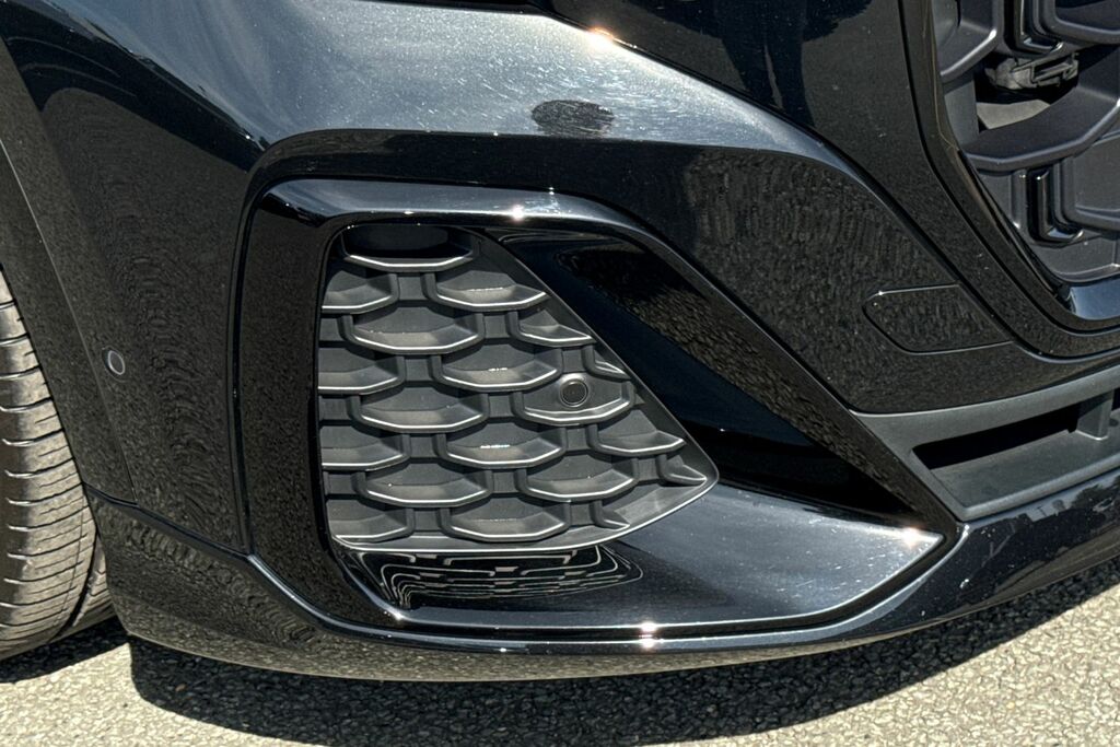 Audi Q8 Sportback Black Edition 55 E-tron Quattro 30000 Kw Black #45