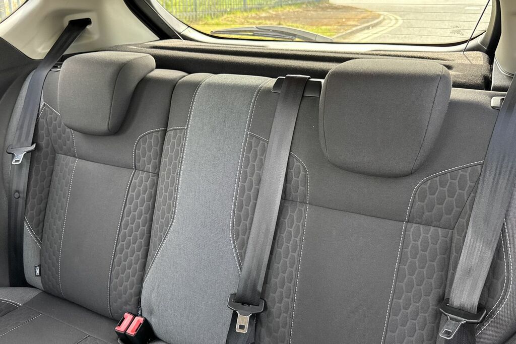 Ford Fiesta 1.0 Zetec 99 Bhp Black #18