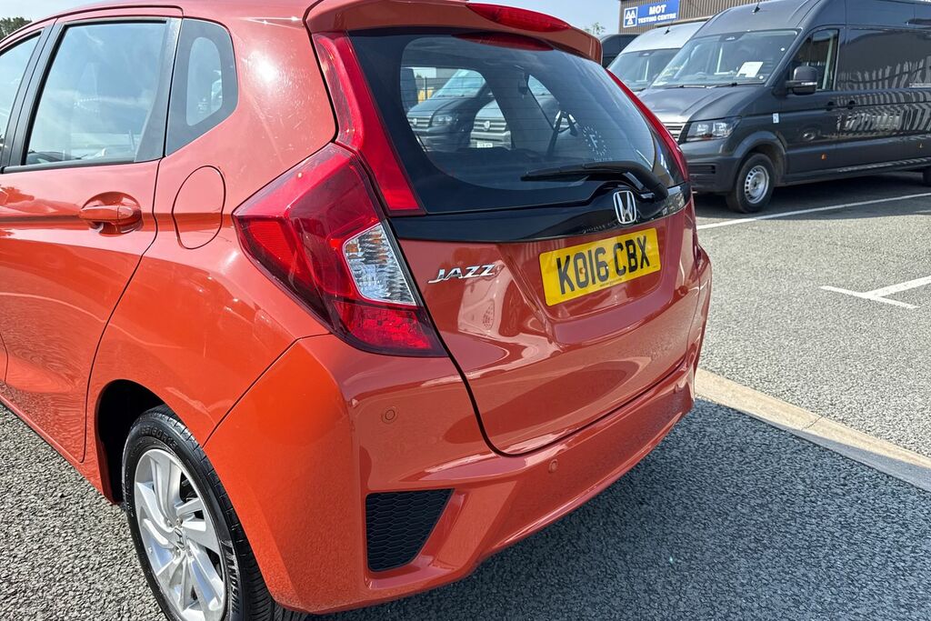 Honda Jazz 1.3L I-vtec Se Silver #15