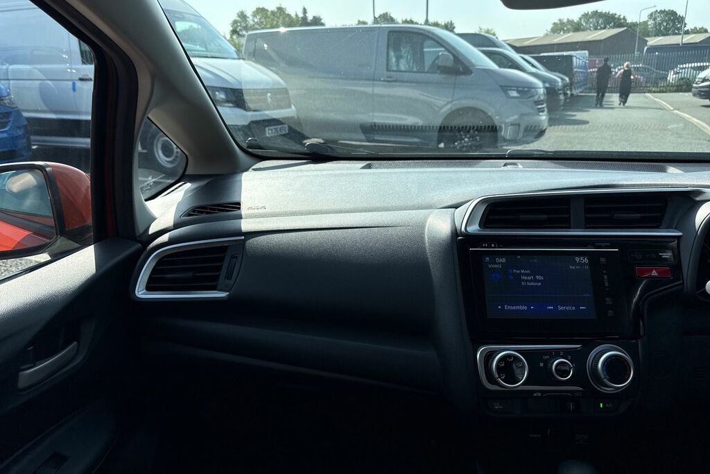 Honda Jazz 1.3L I-vtec Se Silver #14