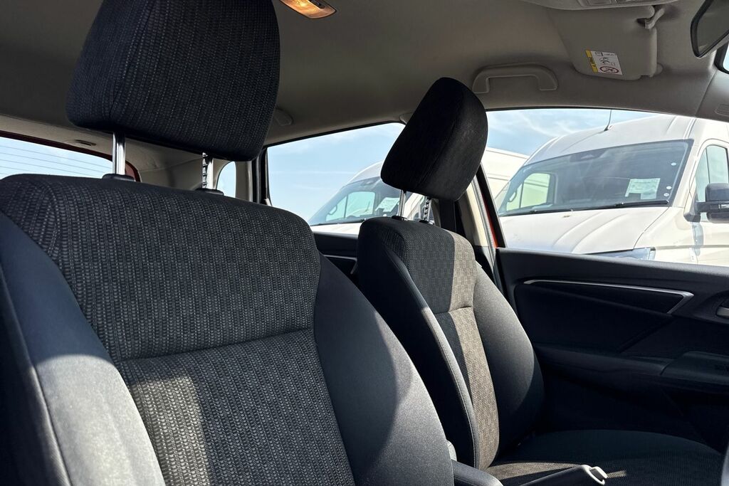 Honda Jazz 1.3L I-vtec Se Silver #20
