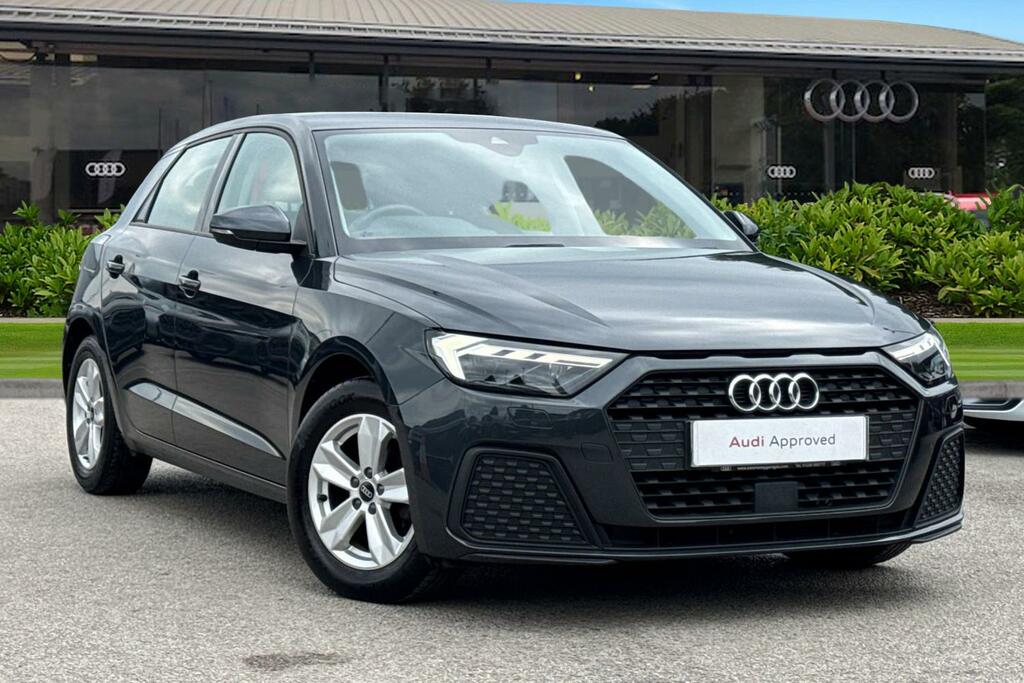 Audi A1 Sport 25 Tfsi 95 Ps S Tronic White #1