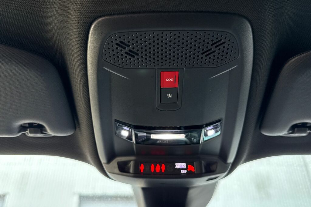 Peugeot e-2008 Peugeot 2008 Gt Grey #41