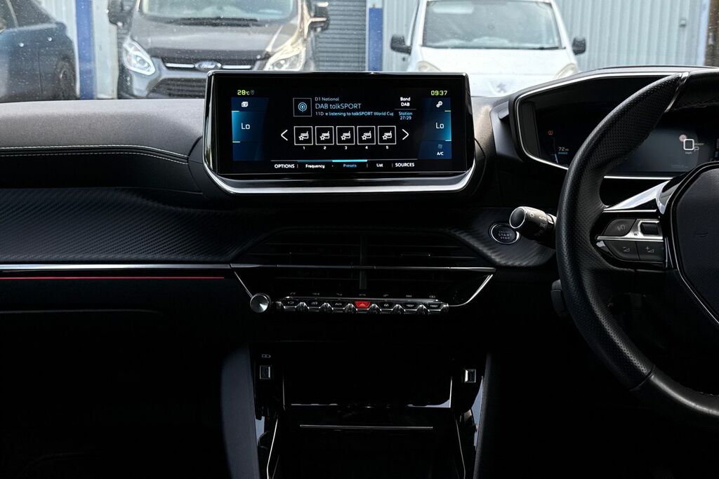 Peugeot e-2008 Peugeot 2008 Gt Grey #39