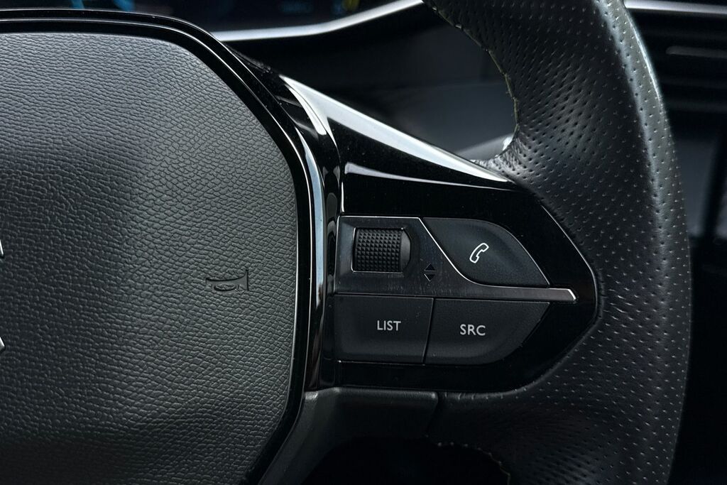 Peugeot e-2008 Peugeot 2008 Gt Grey #44