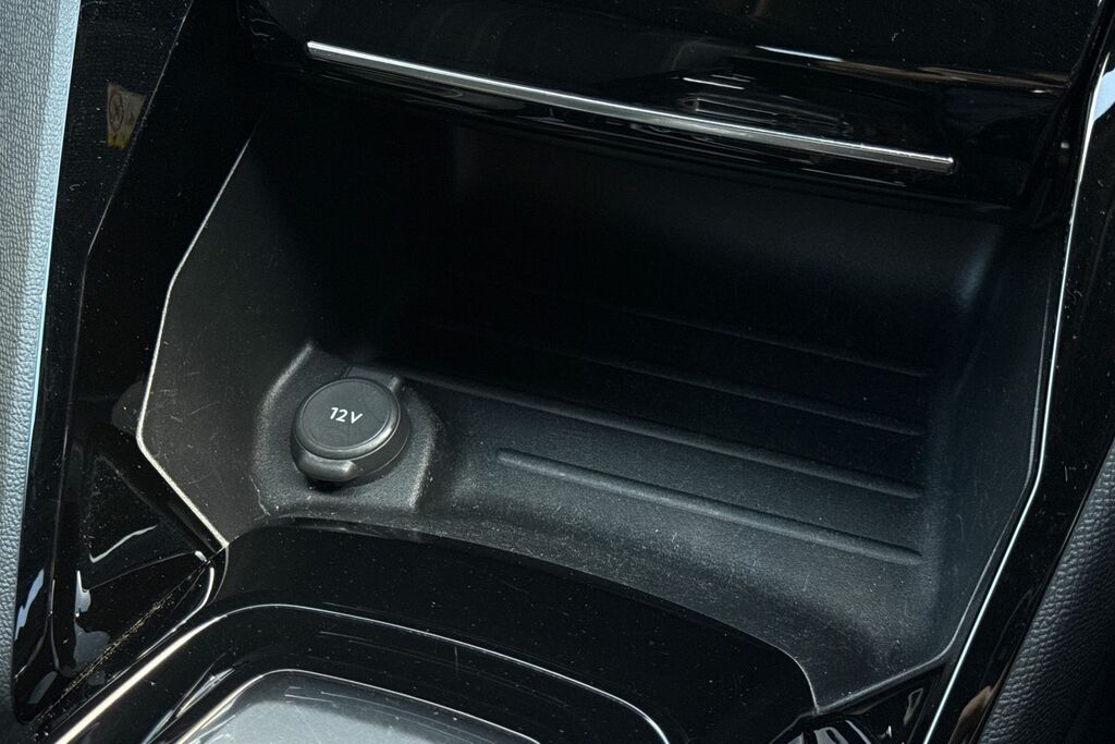 Peugeot e-2008 Peugeot 2008 Gt Grey #56