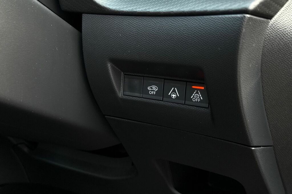 Peugeot e-2008 Peugeot 2008 Gt Grey #29