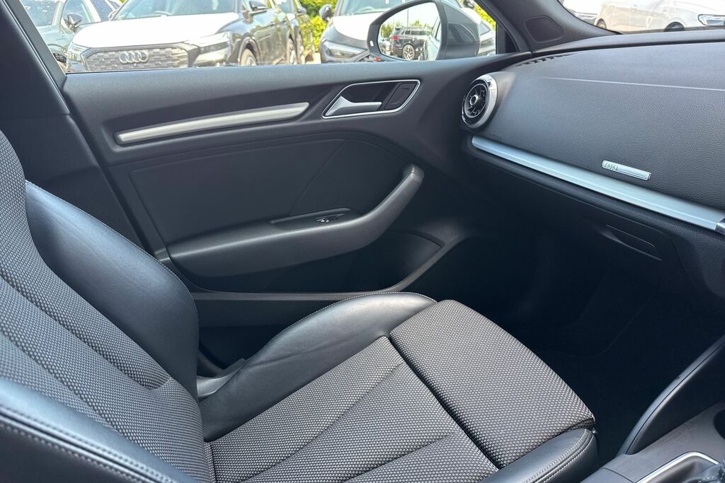 Audi A3 Audi A3 Sportback S Line 35 Tfsi 150 Ps S Tronic White #14