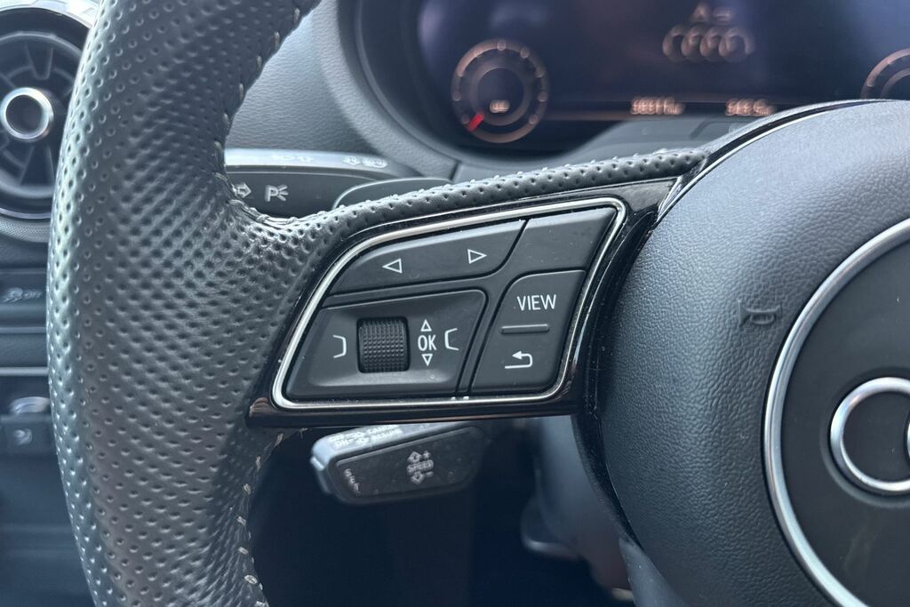 Audi A3 Audi A3 Sportback S Line 35 Tfsi 150 Ps S Tronic White #52