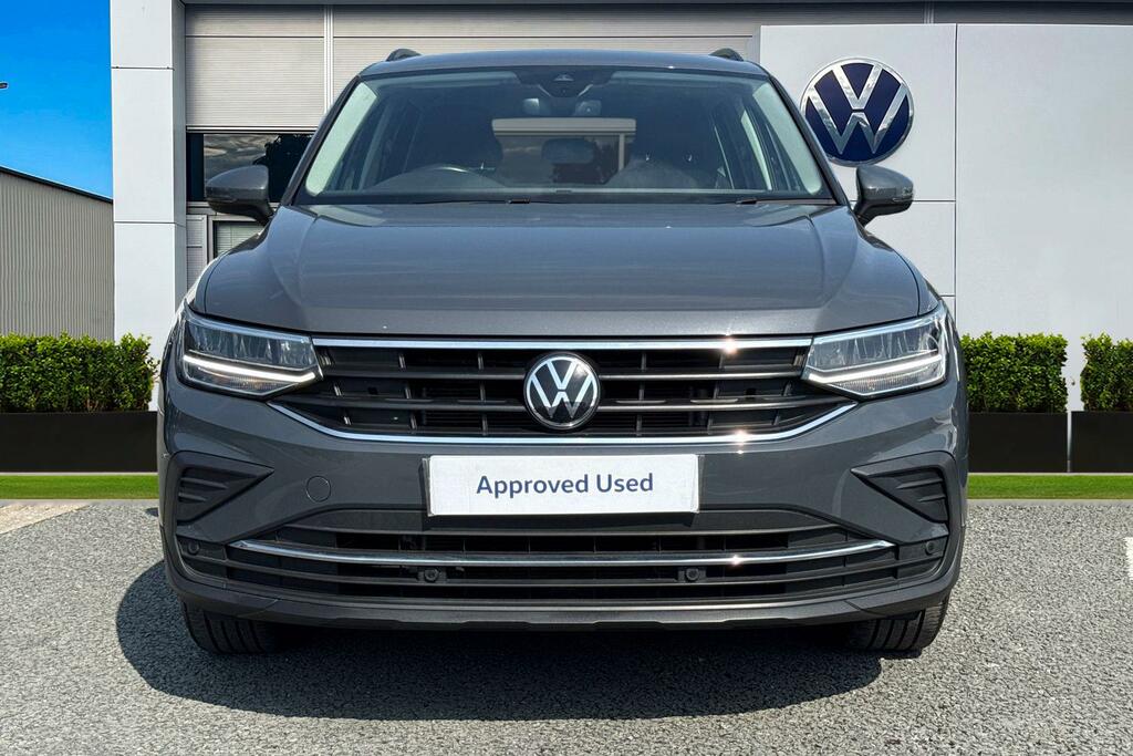 Volkswagen Tiguan 1.5 Tsi 150 Life Dsg 1 Year Vw Warranty Grey #5