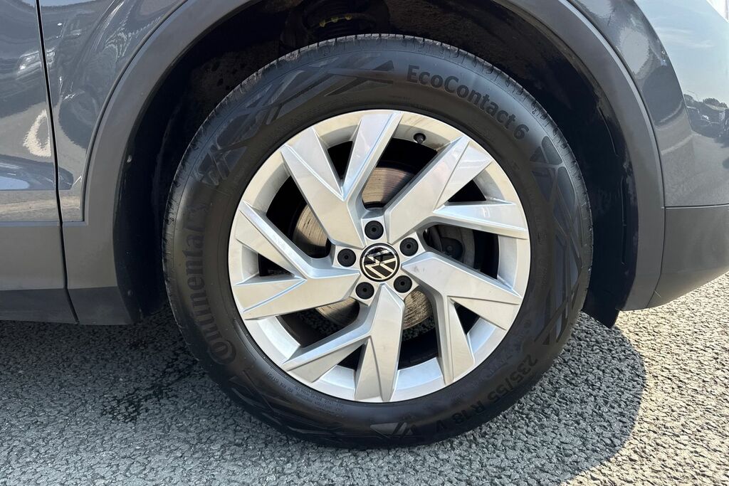 Volkswagen Tiguan 1.5 Tsi 150 Life Dsg 1 Year Vw Warranty Grey #6