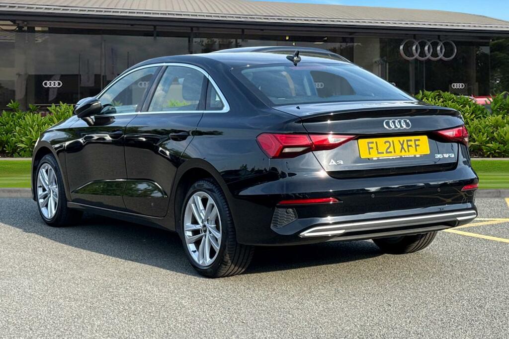 Audi A3 Sport 35 Tfsi 150 Ps S Tronic Black #2