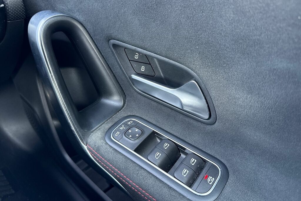 Mercedes-Benz A Class Amg A 35 4Matic Premium Plus White #20