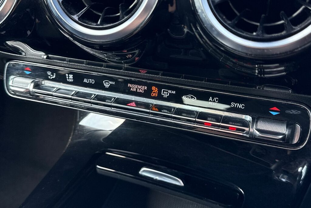 Mercedes-Benz A Class Amg A 35 4Matic Premium Plus White #49