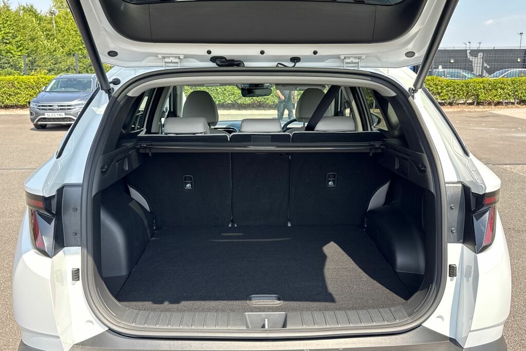 Hyundai Tucson 1.6 Tgdi Hybrid 230 Ultimate 2Wd White #6