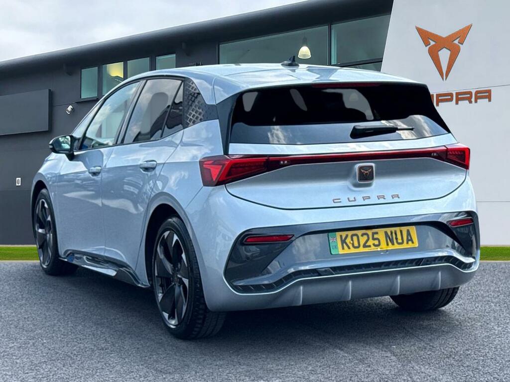 Cupra Born 170Kw E-boost V2 59Kwh Silver #2