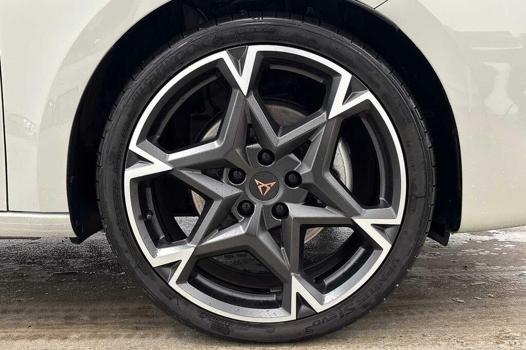 Cupra Leon 1.5 Etsi 150 V2 Dsg Grey #5