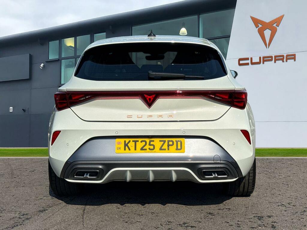 Cupra Leon 1.5 Etsi 150 V2 Dsg Grey #4