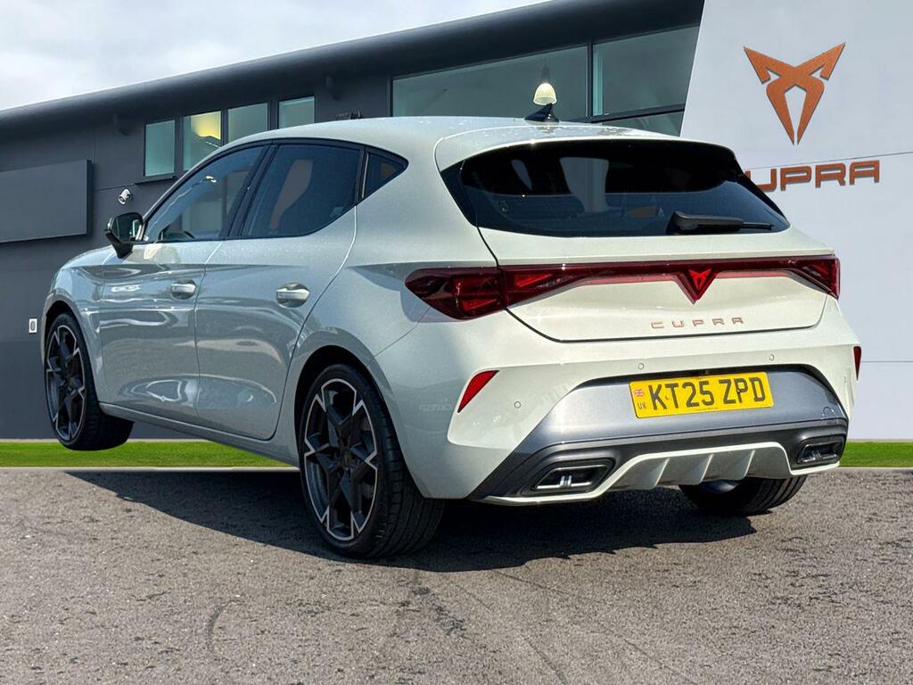 Cupra Leon 1.5 Etsi 150 V2 Dsg Grey #2