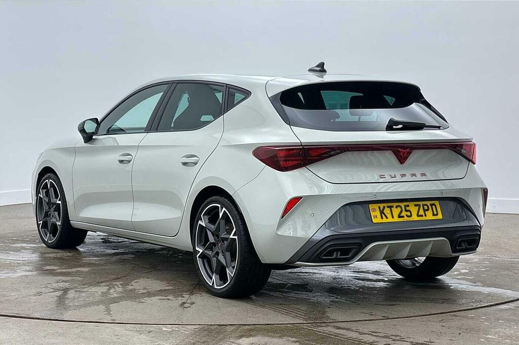Cupra Leon 1.5 Etsi 150 V2 Dsg Grey #3