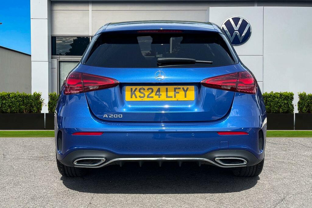 Mercedes-Benz A Class 1.3 A200h Mhev Amg Line Premium Plus 7G-dct Euro Blue #4
